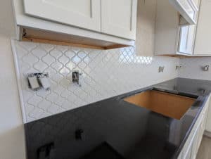 Kitchen backsplash grouted and finished2