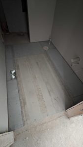 Guest bath underlaid