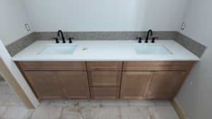 Upstairs bath backsplash grouted and finished