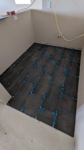 Wet bar floor set