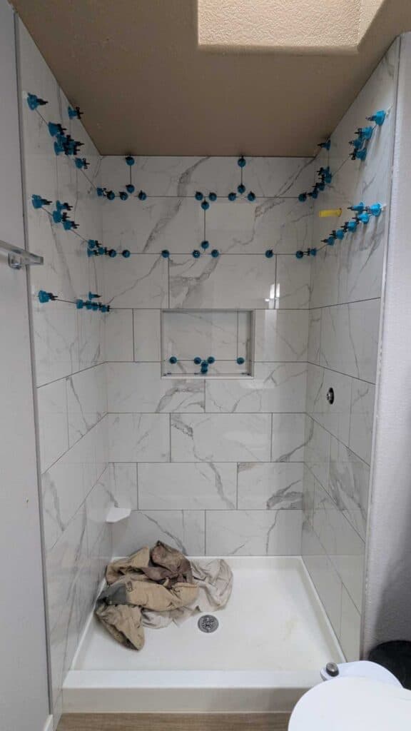 Master shower surround fully set