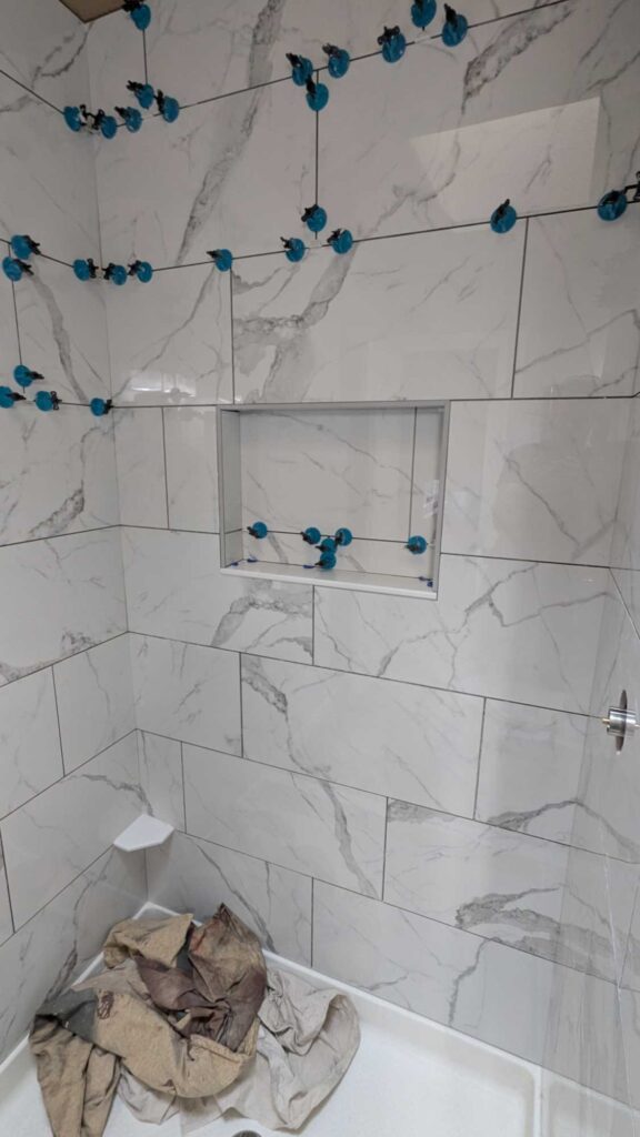 Master shower surround fully set2