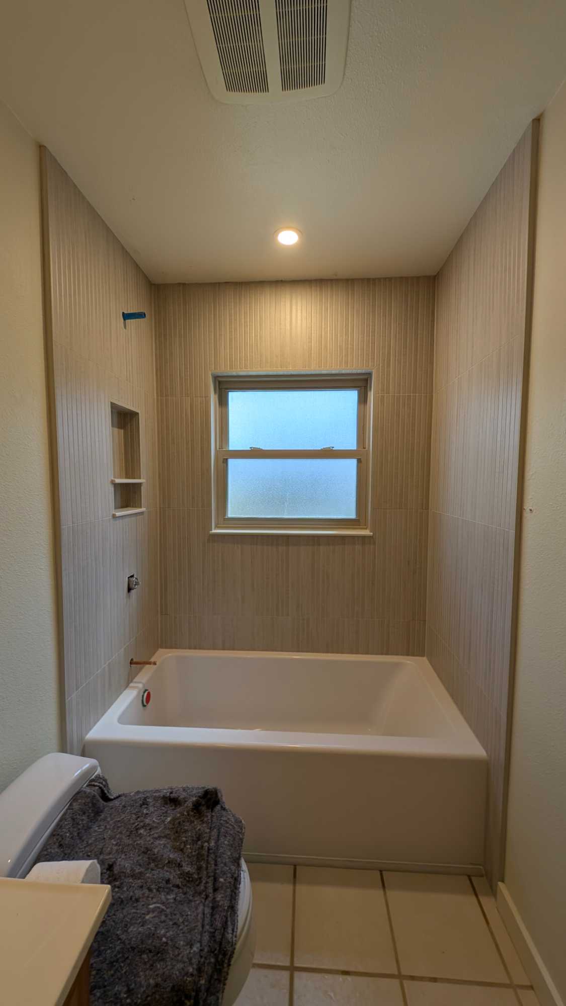 Guest tub surround fully finished Guest tub surround fully finished