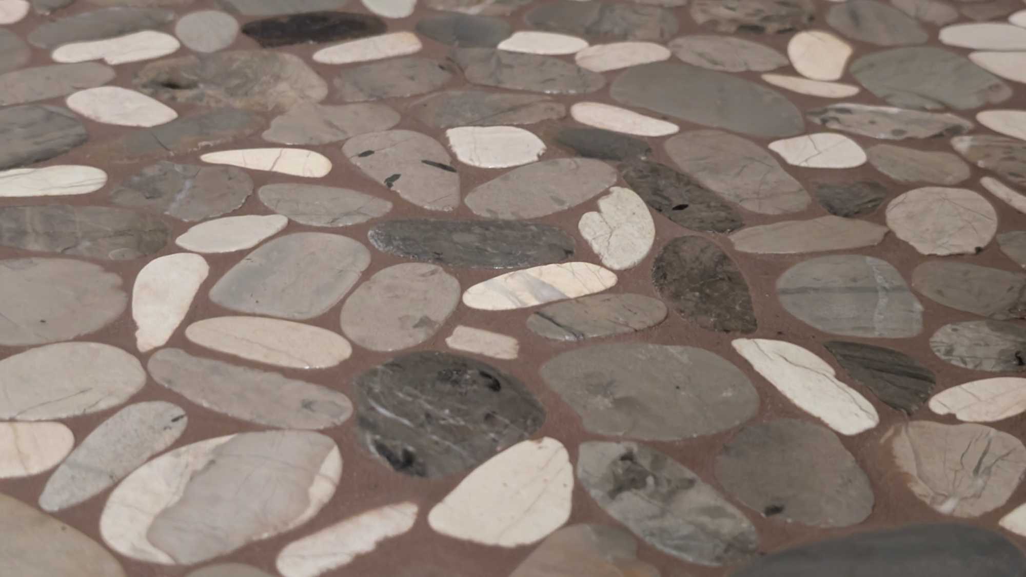 Shower floor pebbles closeup2 Shower floor pebbles closeup2