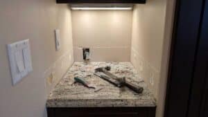 Key drop backsplash demo'd