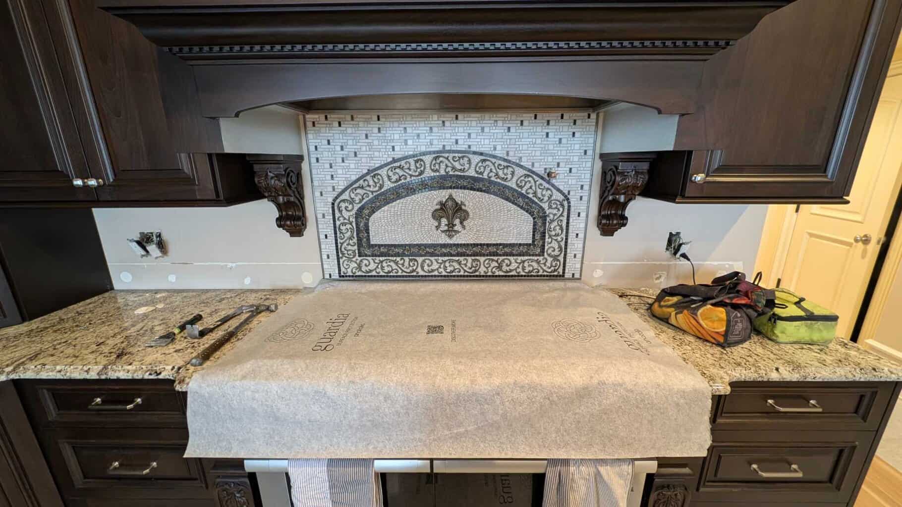 Stove backsplash to be demo'd Stove backsplash to be demo'd
