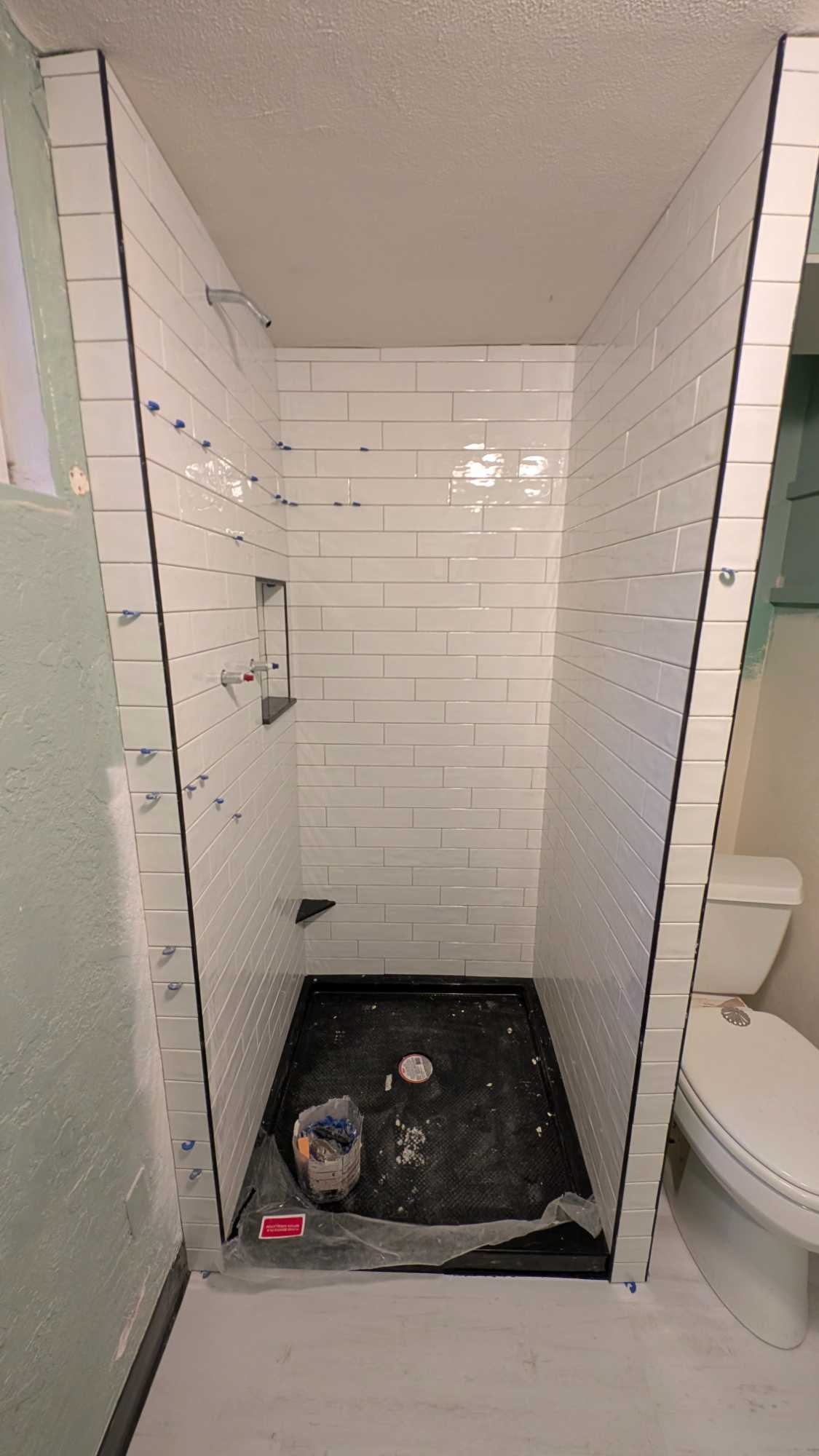 Shower surround fully set2