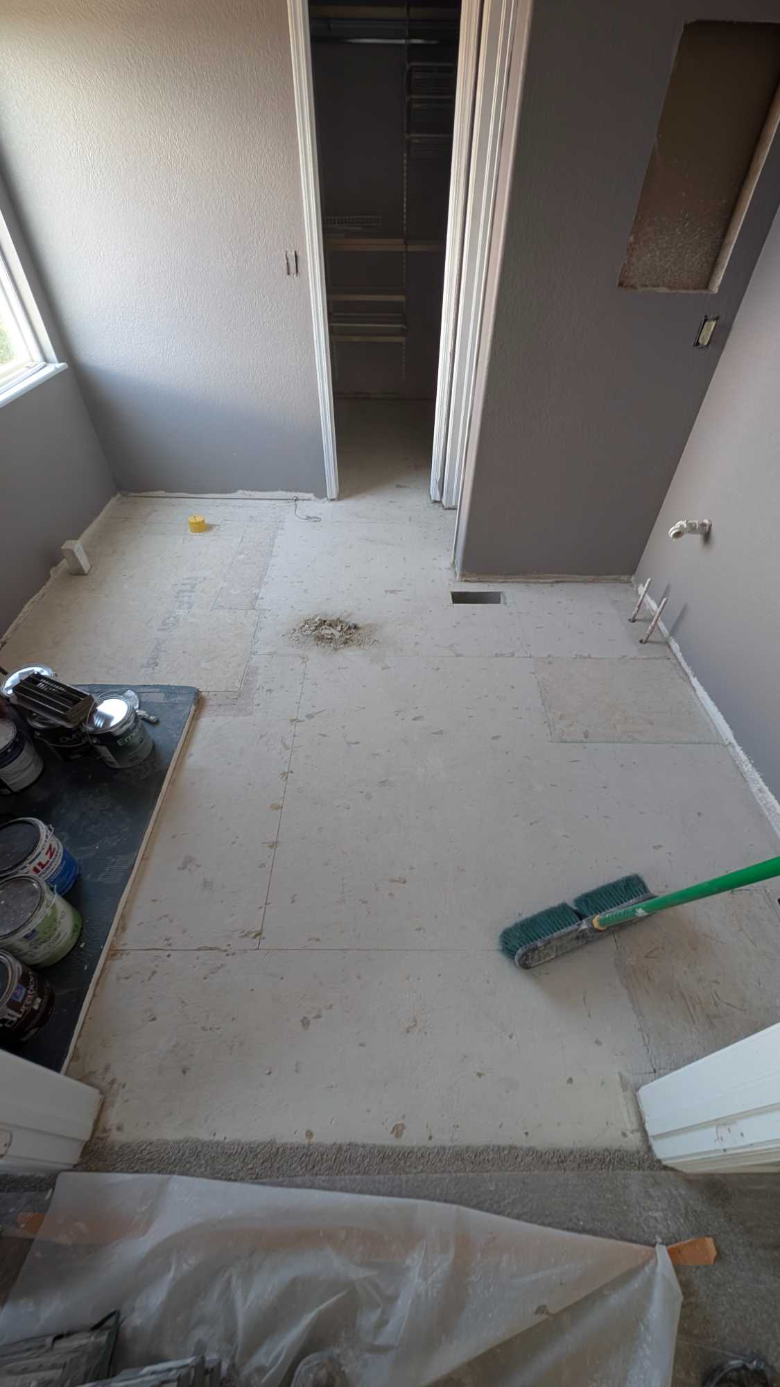 Master bath floor to be underlaid and tiled