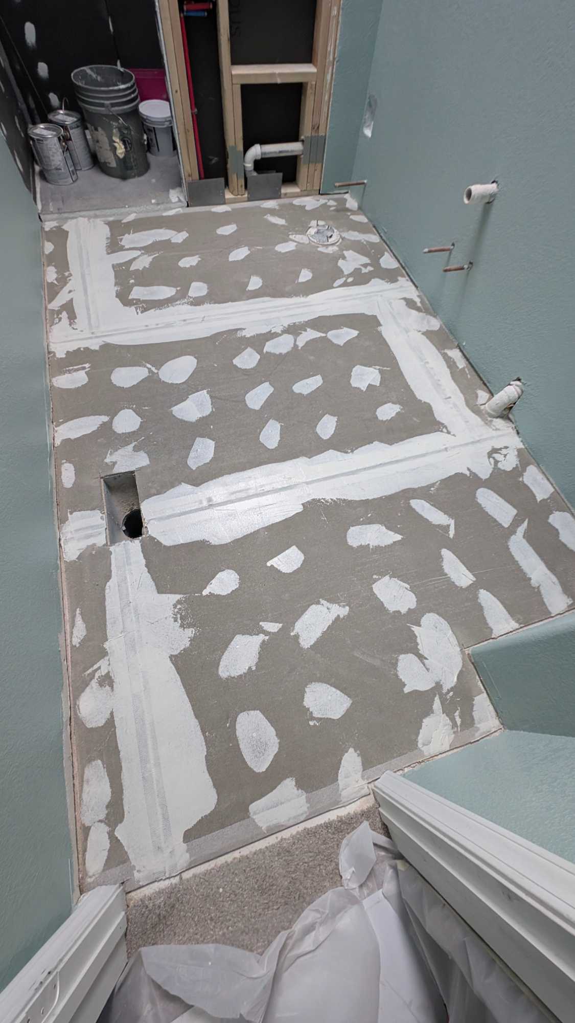 Guest bath floor underlaid