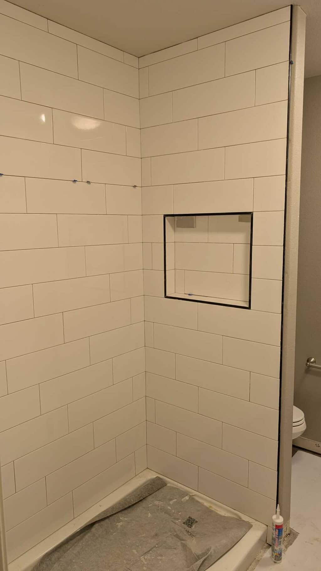 Basement shower surround fully set2