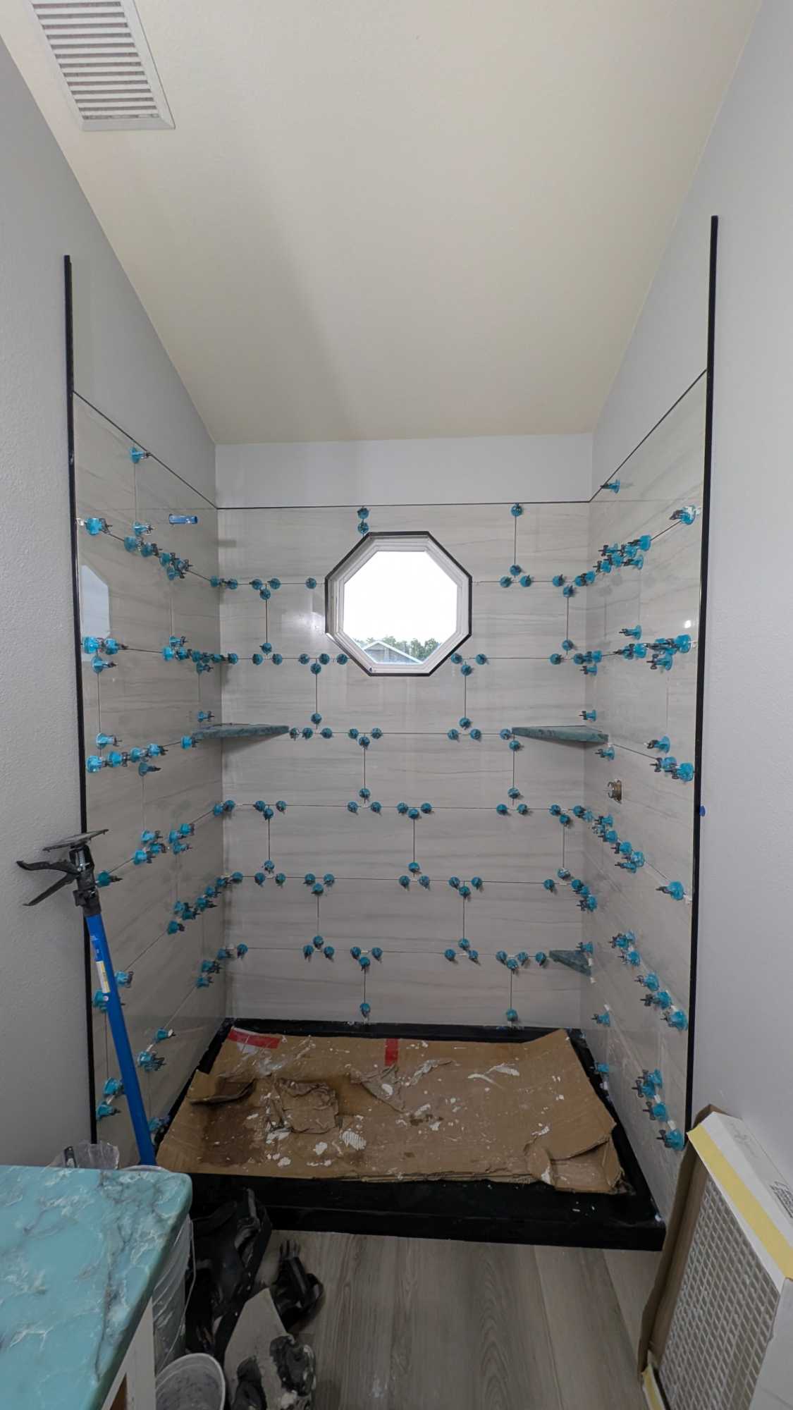 Shower surround fully set2
