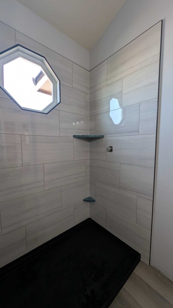 Shower grouted and finiished3