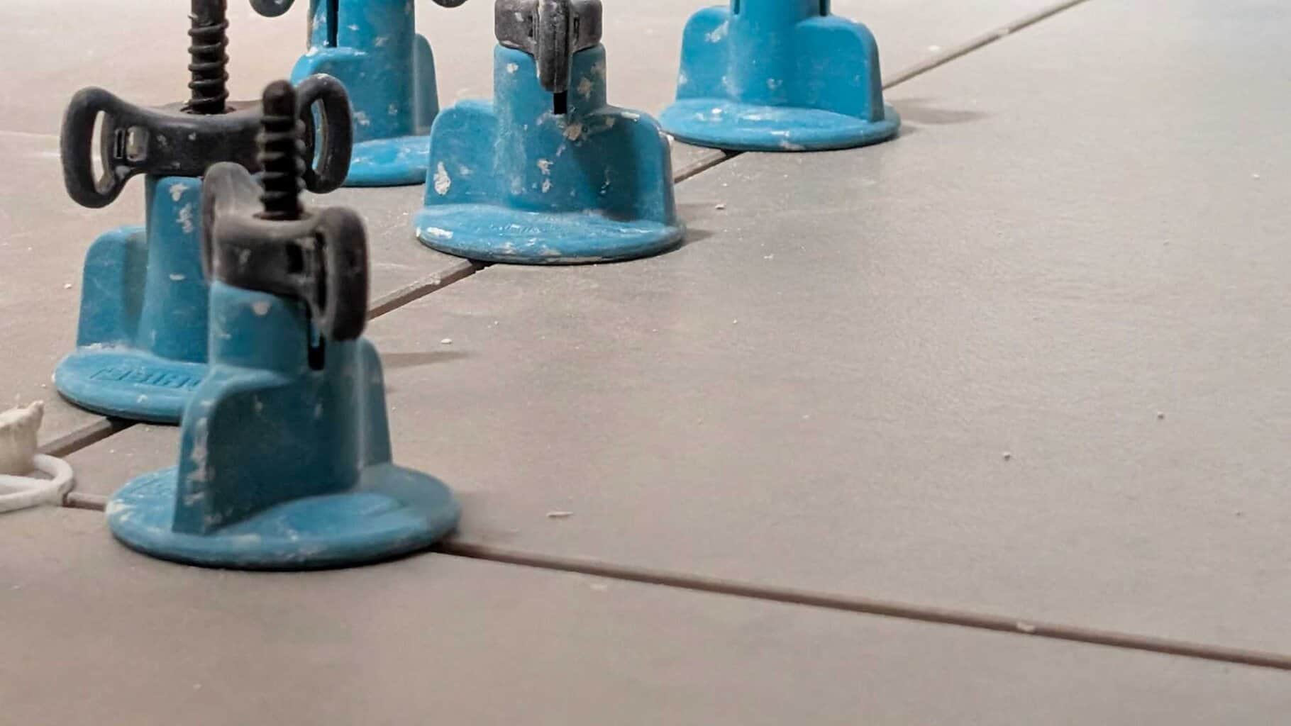 Upstairs bath floor closeup2