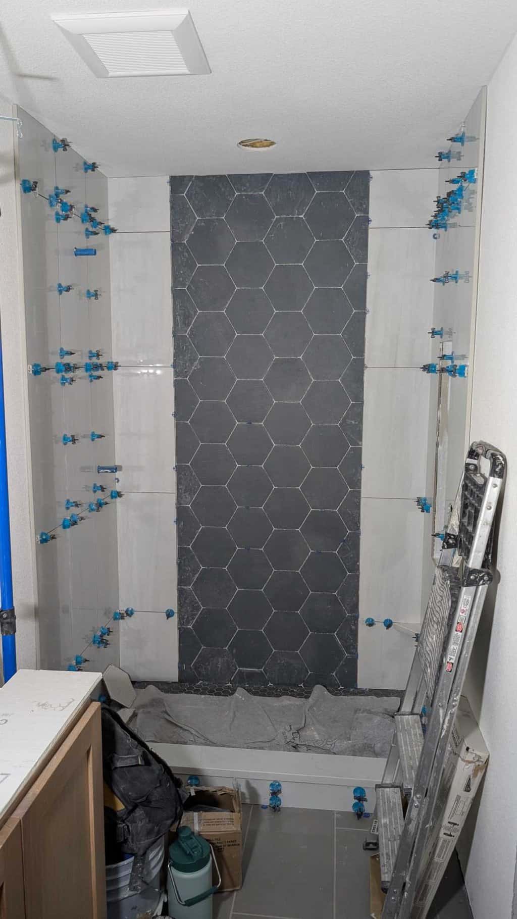 Hexagon band installed and almost all tile set
