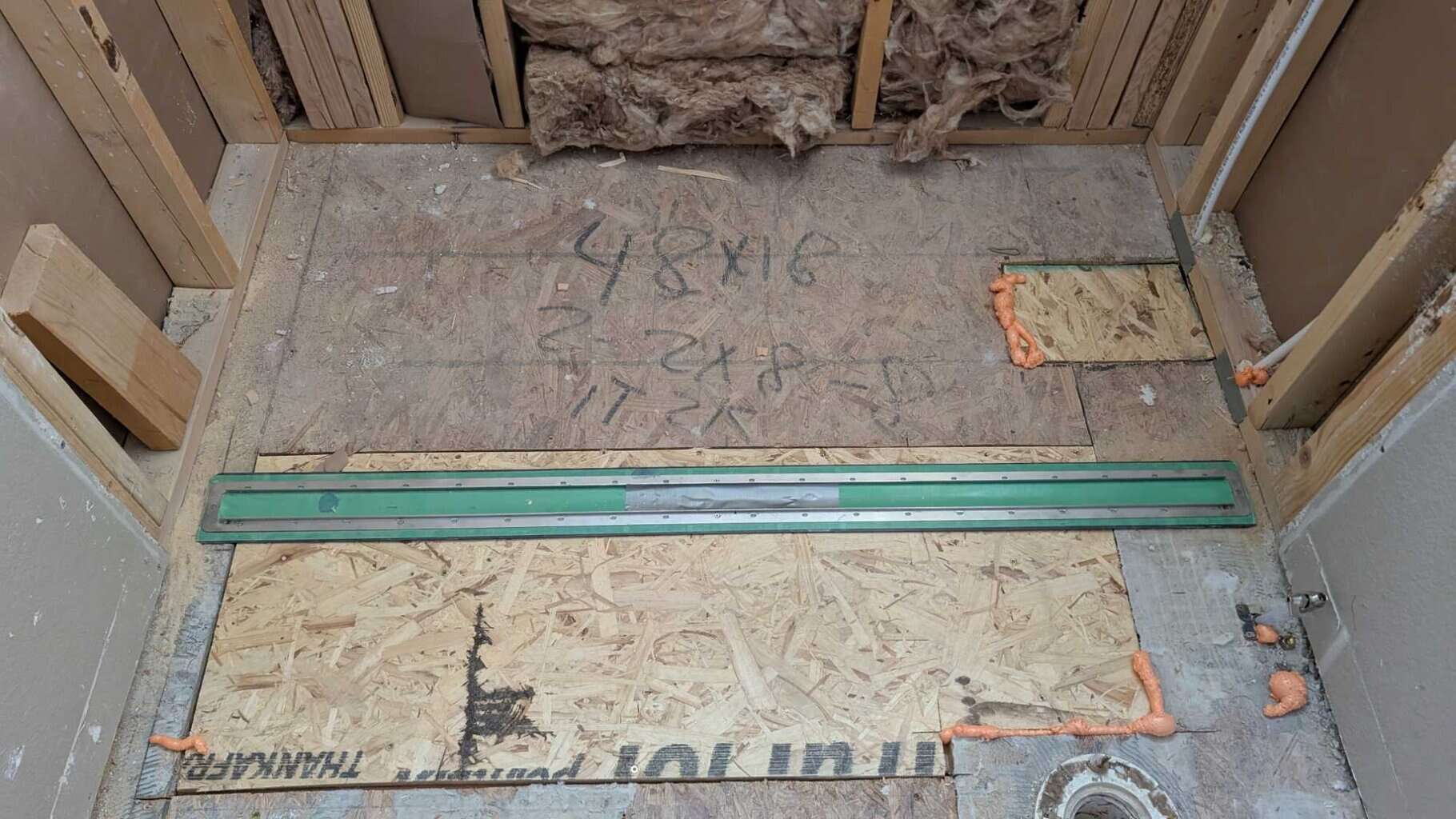 Hall bath shower pan to be packed