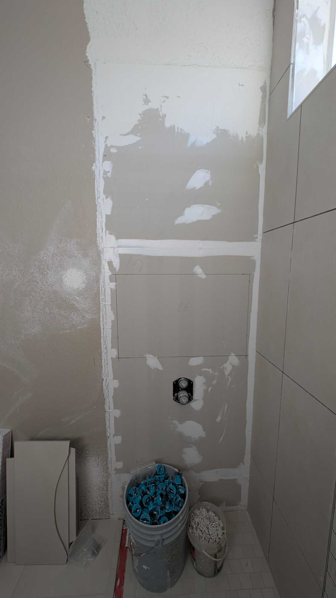 Niche to be cut in and installed