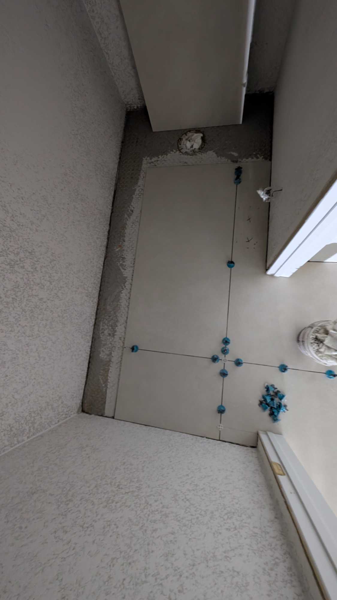 A good portion of the primary bath and closet floor is set2