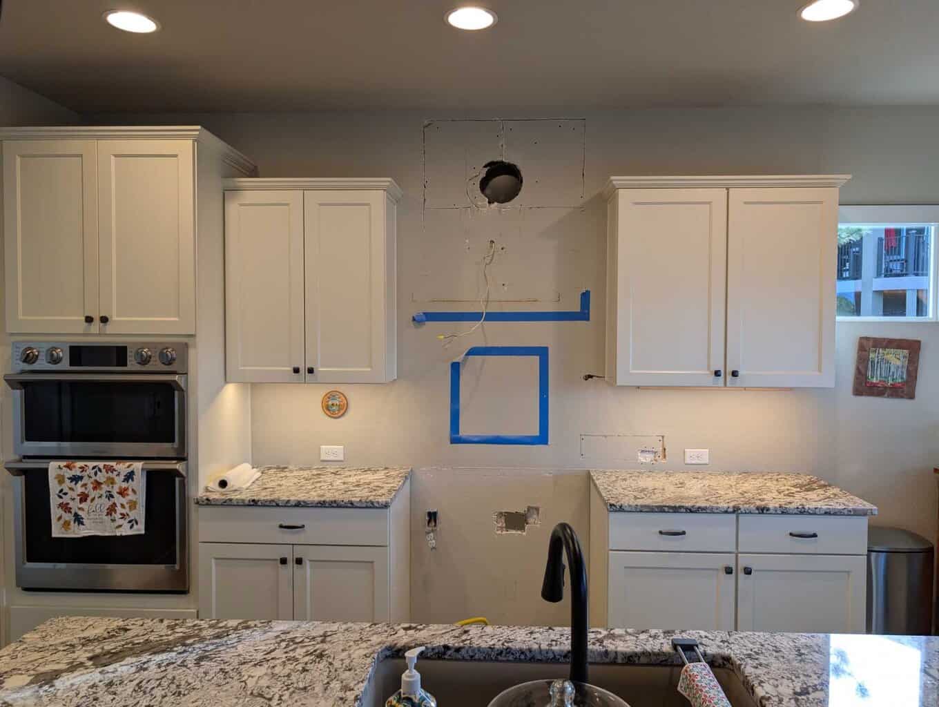 Backsplash to be tiled