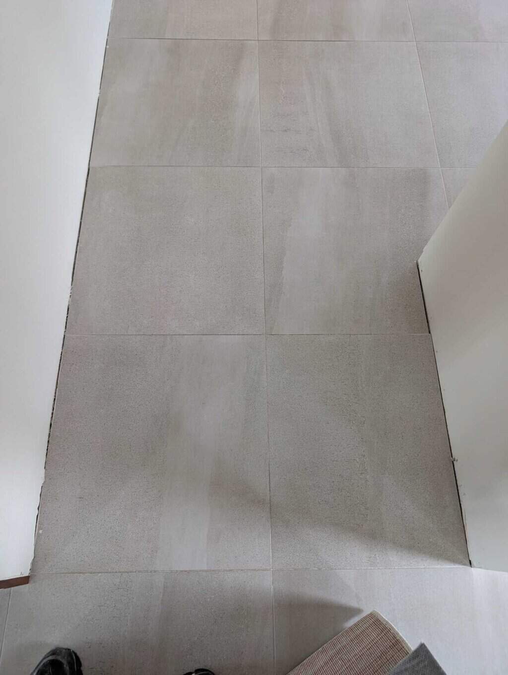 Living room entry before recoloring