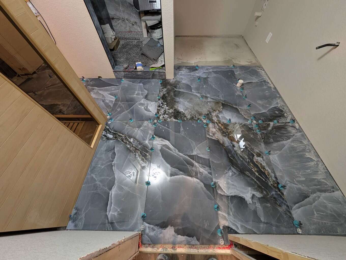 Floor tile mostly set