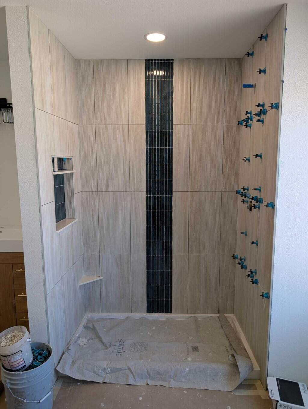 Primary shower surround fully set