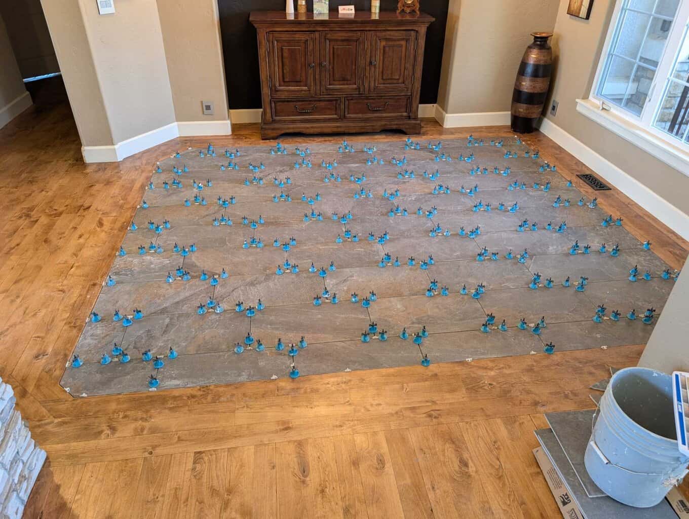 Dining room floor set