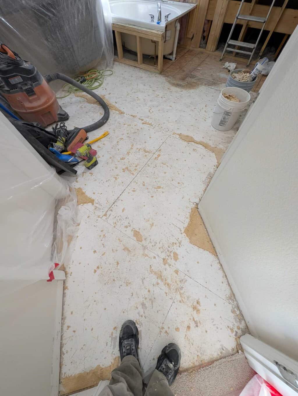 Chipboard underlayment very slow to remove