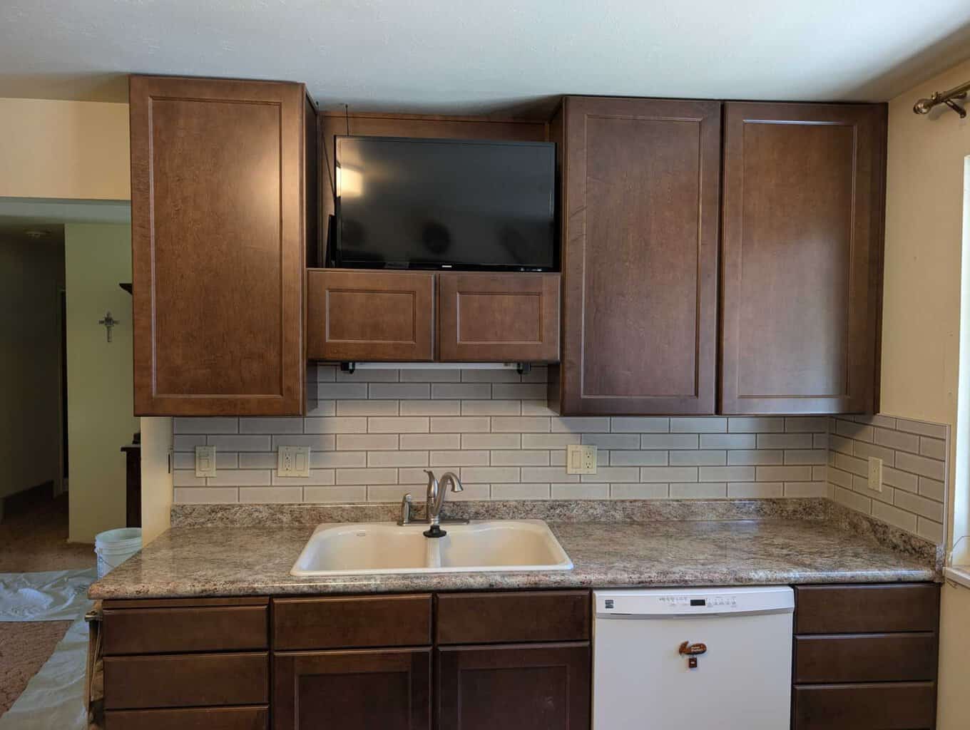 Kitchen backsplash finished