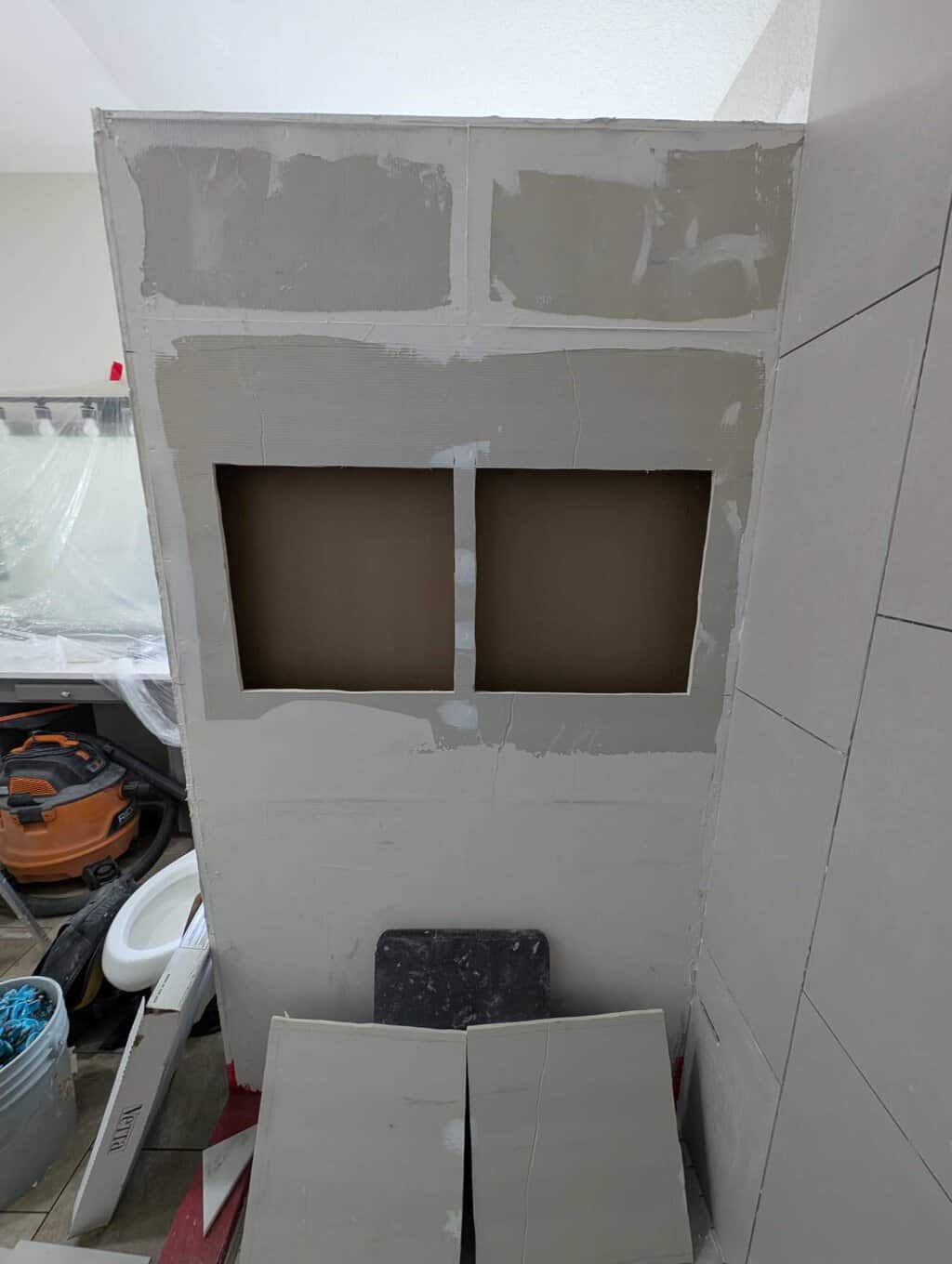Niches cut open