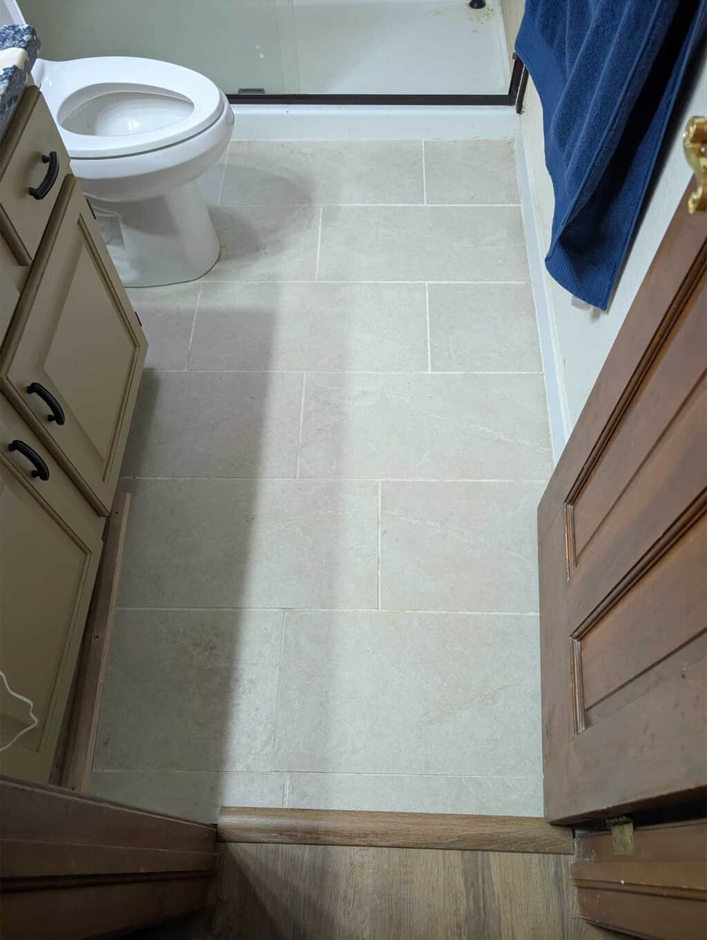 Guest bath floor to be demo'd