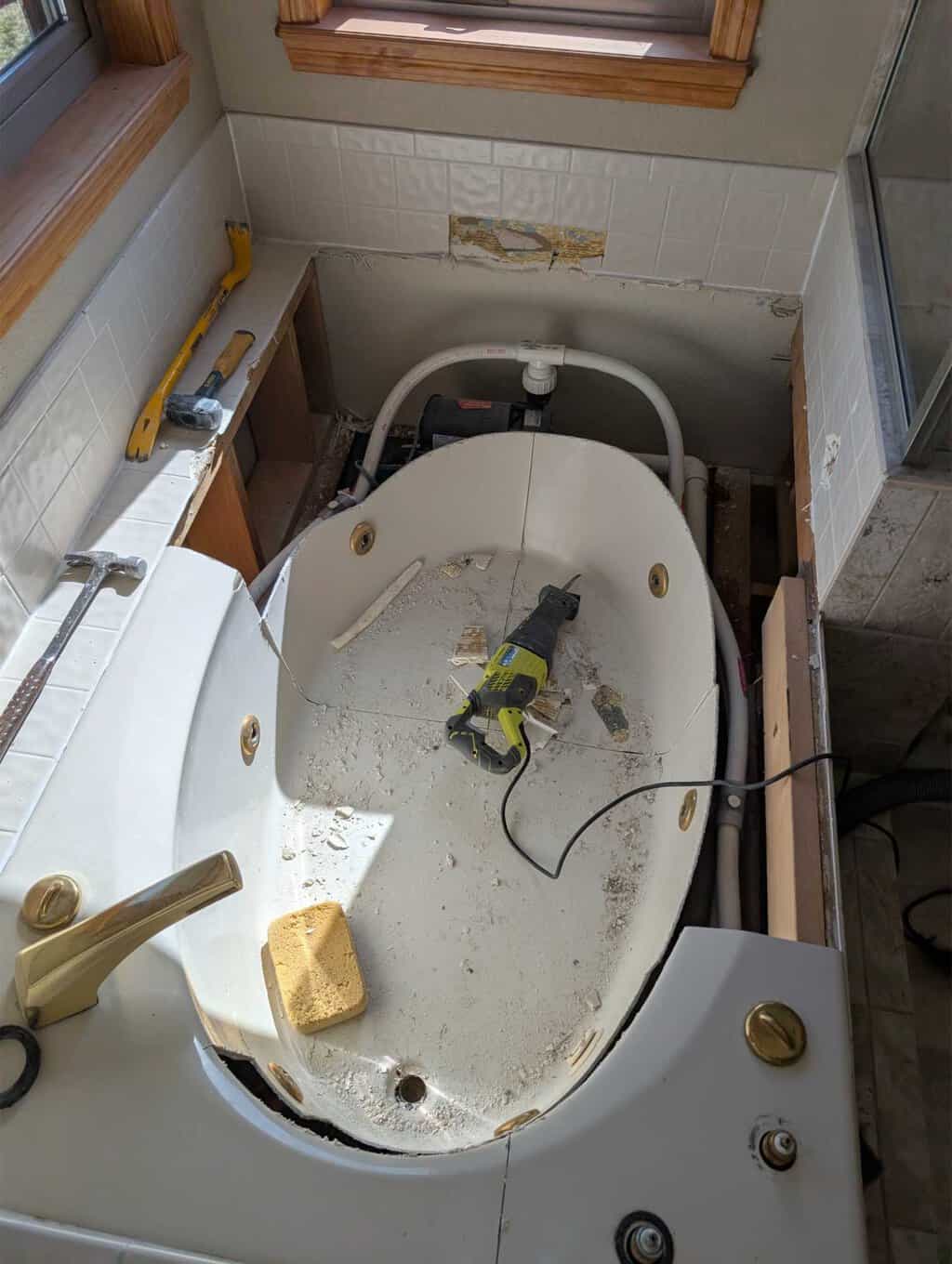 In process demo'ing jetted tub