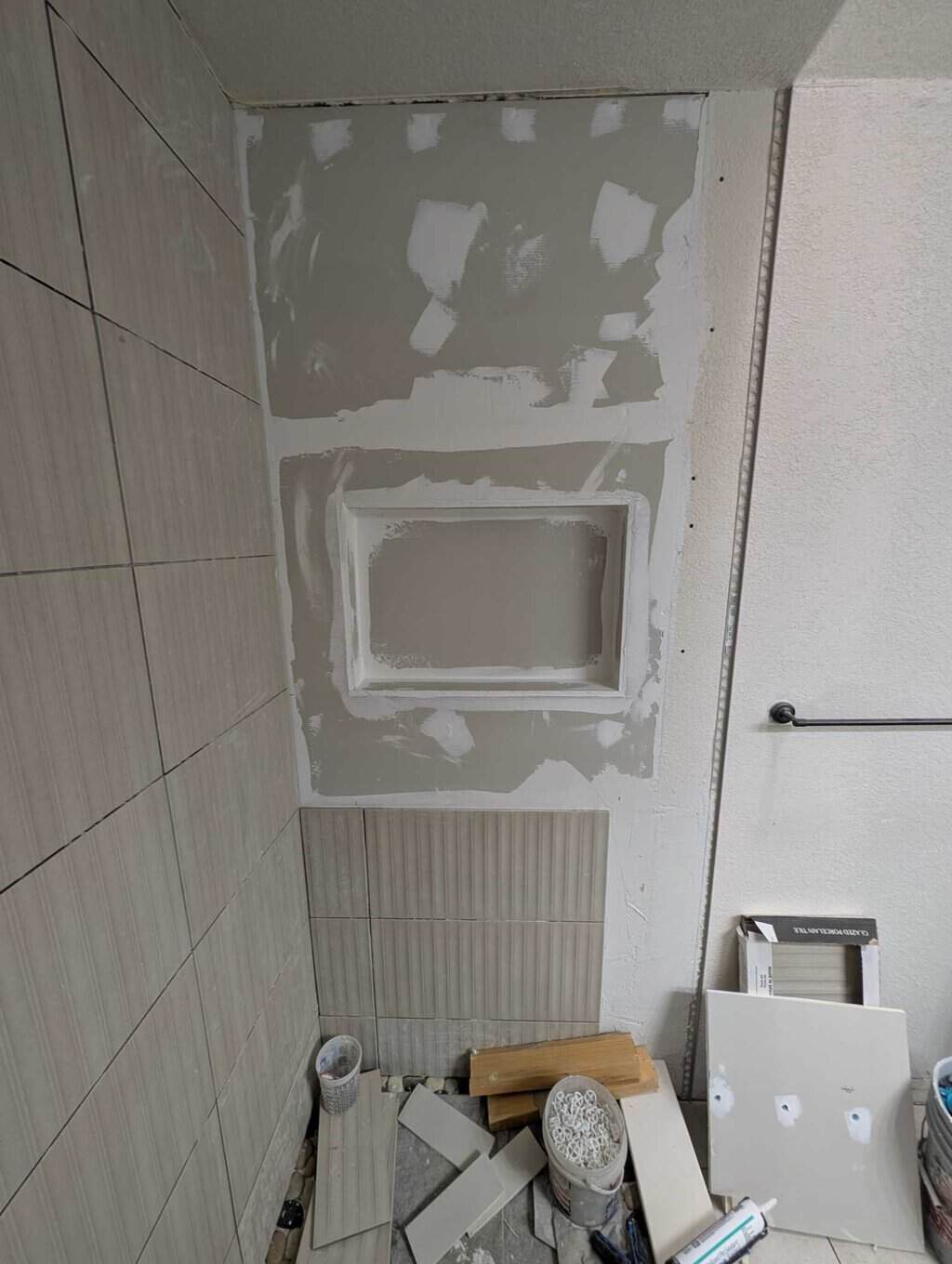 Niche built/installed