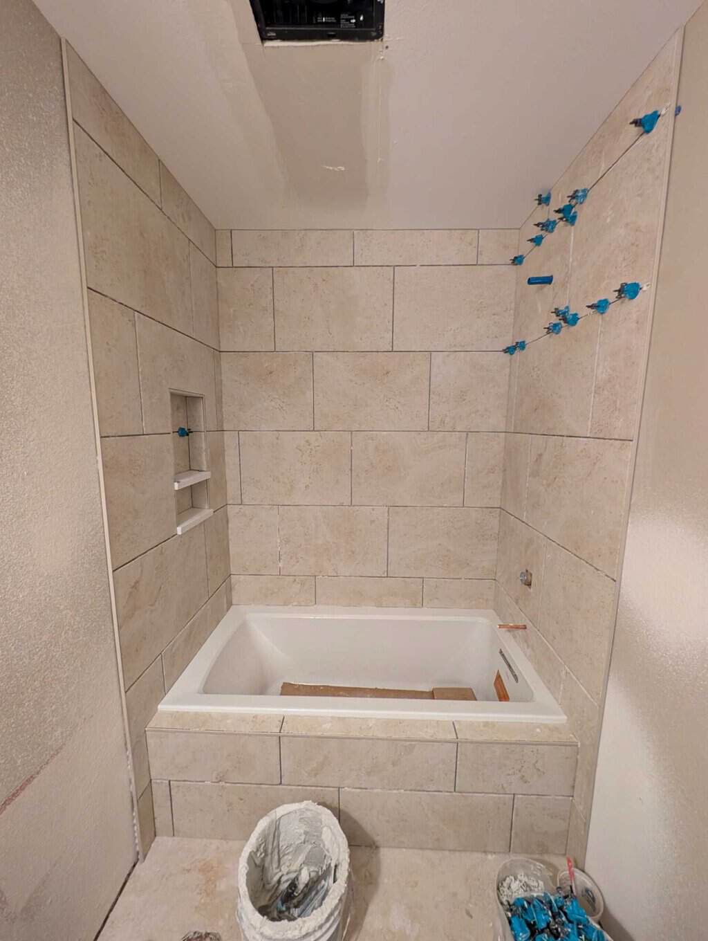 Hall bath tub surround fully set