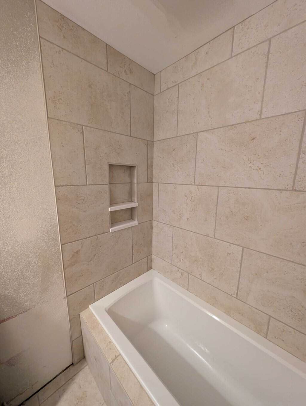 Hall bath shower grouted