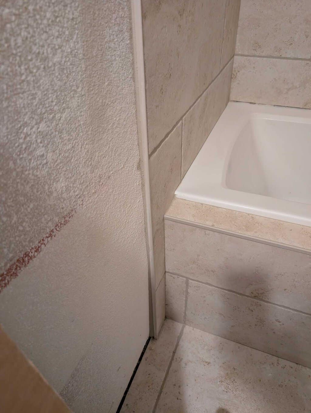 Uneven wall with tile