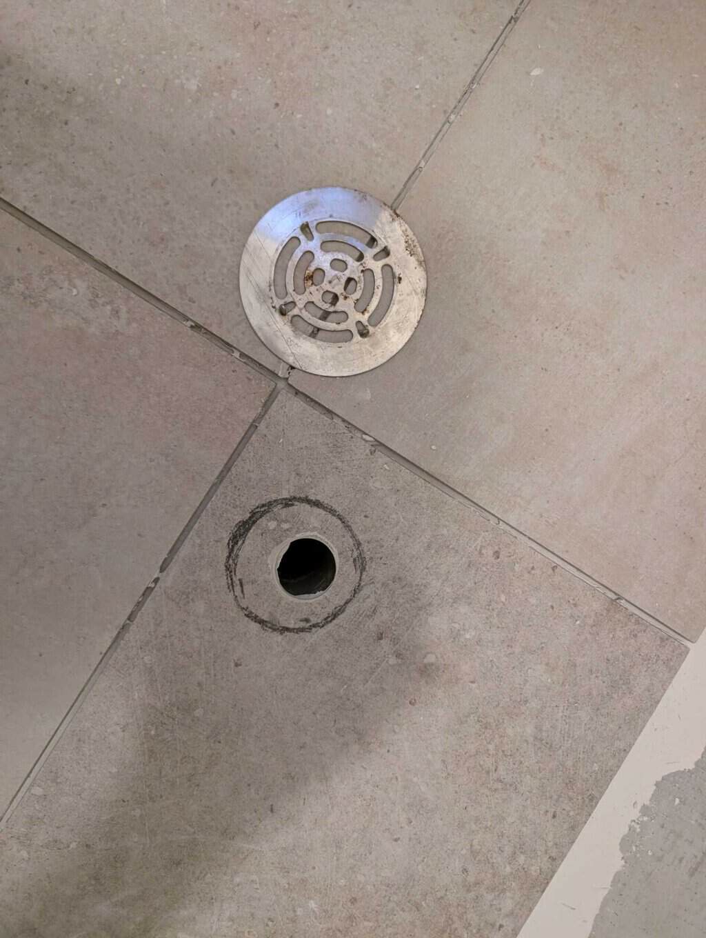 Laundry drain hole to be cut open